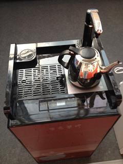 慈溪市附海鑫恒电器配件厂 多功能茶吧机，让每一片茶叶都物尽其香